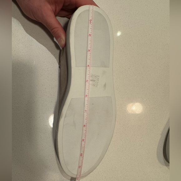 NEW Oliver Cabell Sneakers - Picture 5 of 7